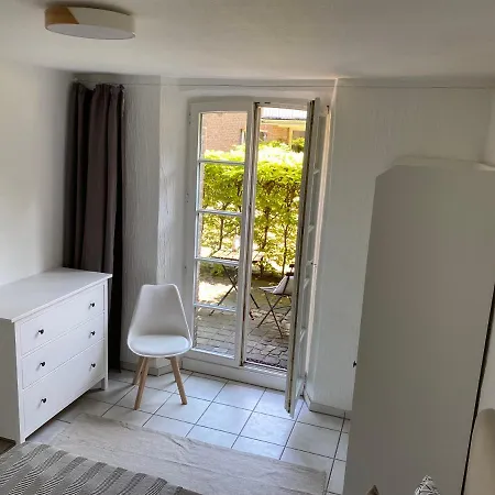 Denkmalschutz - Zentral - Haustiere - Messe 诺伊斯